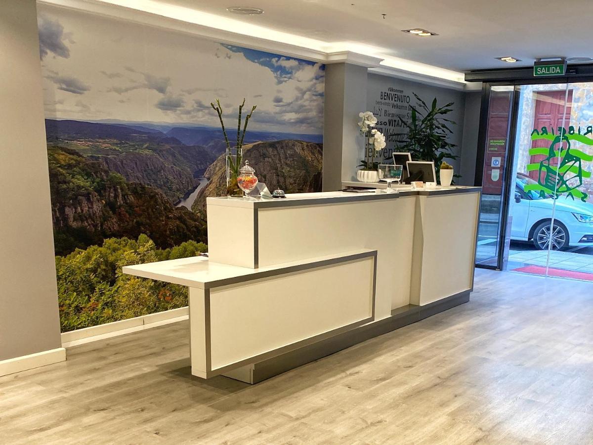 Hotel Ribeira Sacra モンフォルテ・デ・レモス エクステリア 写真