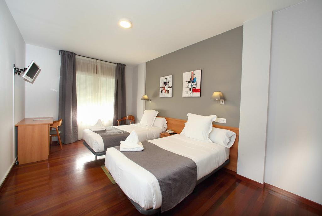 Hotel Ribeira Sacra モンフォルテ・デ・レモス 部屋 写真