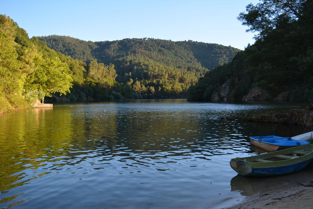Hotel Ribeira Sacra モンフォルテ・デ・レモス エクステリア 写真
