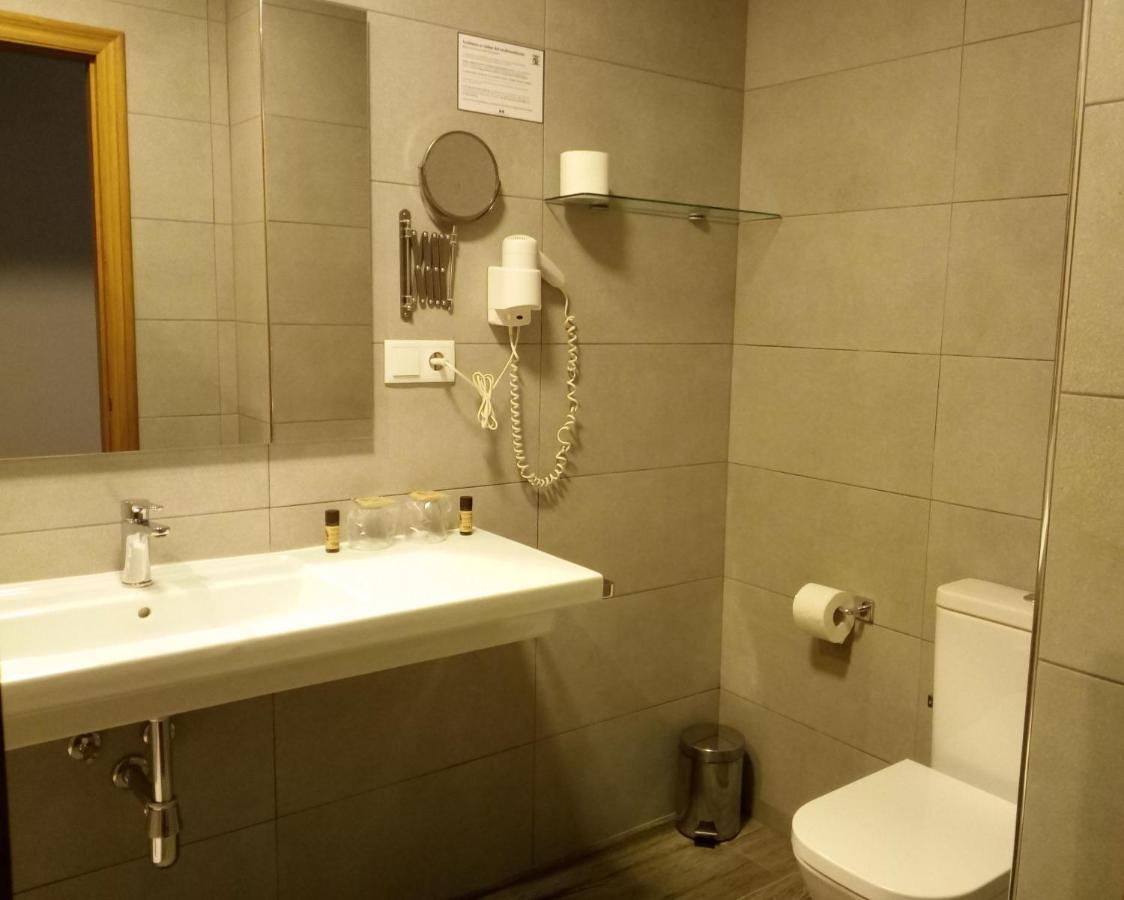 Hotel Ribeira Sacra モンフォルテ・デ・レモス エクステリア 写真
